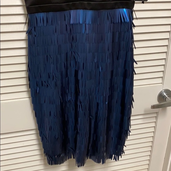 NWT Guess Dress - Picture 5 of 7